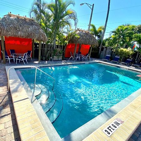 The Cabanas Guesthouse & Spa - Gay Resort Catering To Gay Men Oakland Park Ngoại thất bức ảnh